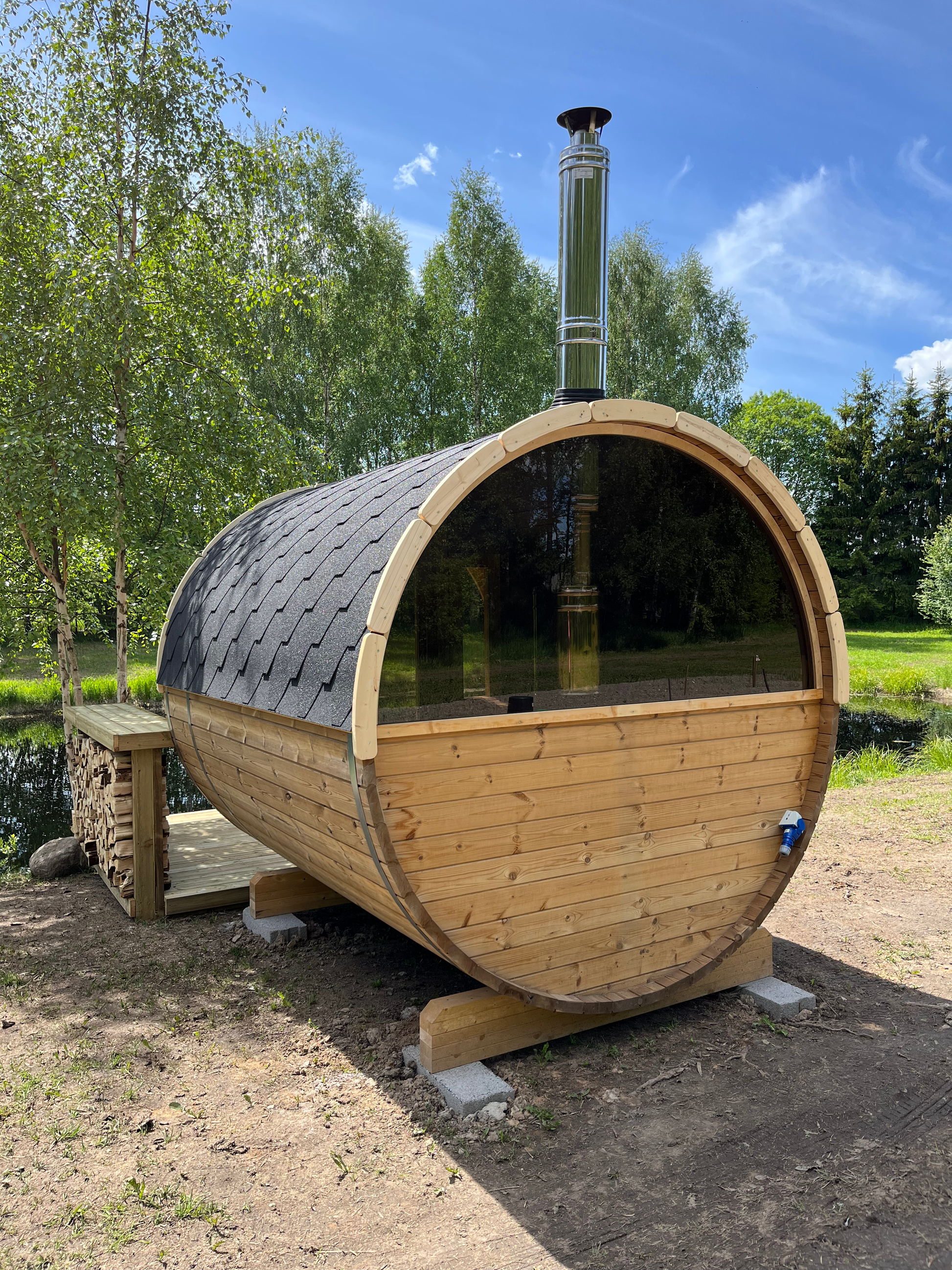 SaunaSupply ITI 280 Deluxe Thermowood Outdoor Barrel Sauna - 8 People