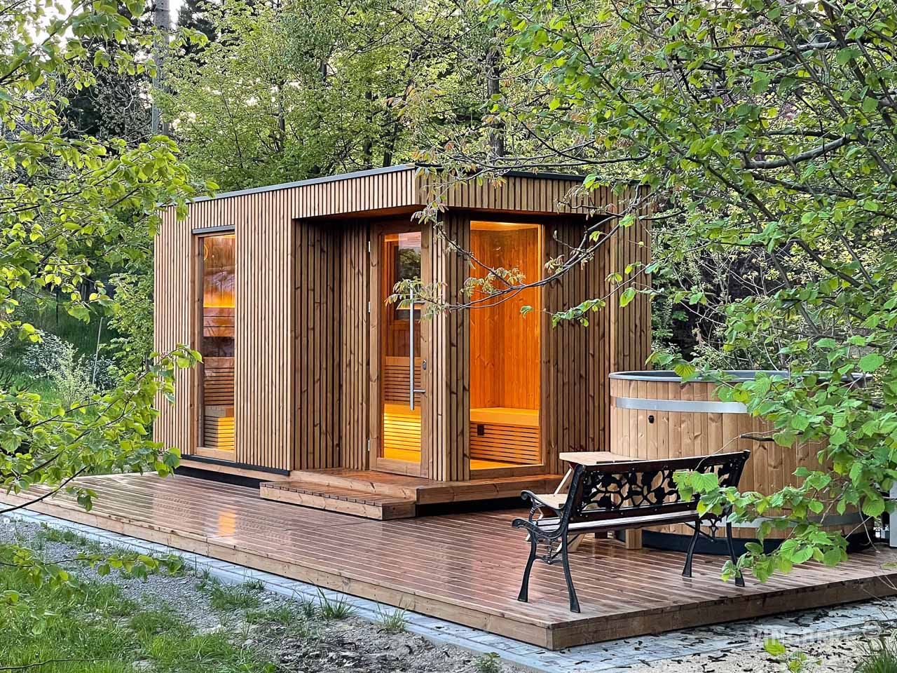 Scandit 10 Outdoor Thermowood Sauna - 6 Person
