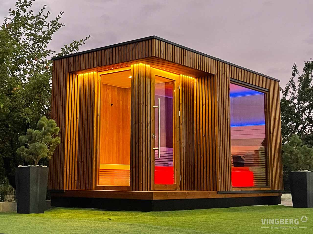 Scandit 10 Outdoor Thermowood Sauna - 6 Person