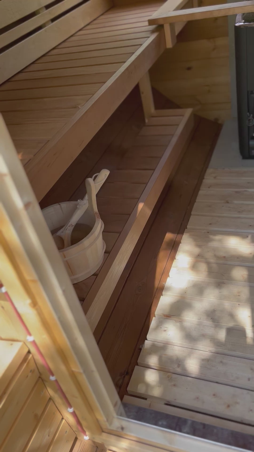 SaunaSupply ITI 280 Deluxe Thermowood Outdoor Barrel Sauna - 8 People